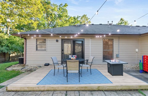 Lexington House | Stylish Hartland Location! 2 King Bedrooms 2 Full Baths Fenced Yard