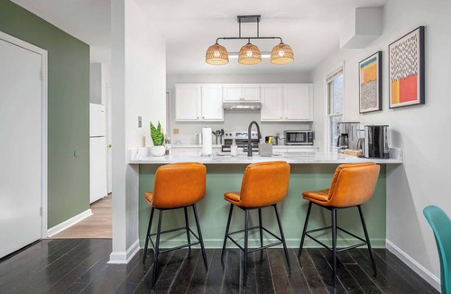 Cary Condo | Stylish Townhouse Near Downtown Cary
