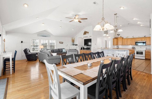 South Nags Head House | Summer Rental: Semi-oceanfront, Pool, Rec Room