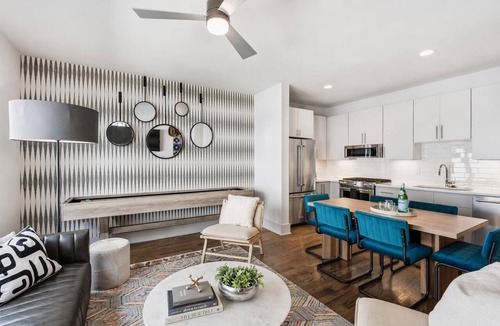 Hillsboro Village House | Summer walkable stay, free parking, fast Wi‑Fi, self check‑in near Broadway