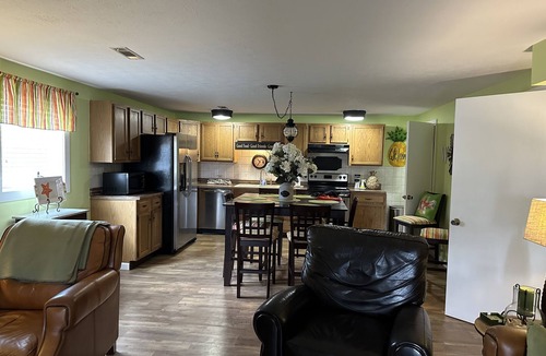 Gilbertsville House | Sun-Ray- Waterfront with private boat dock!