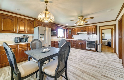 Buechel House | Sunroom & Spacious Yard: Home Near Louisville!