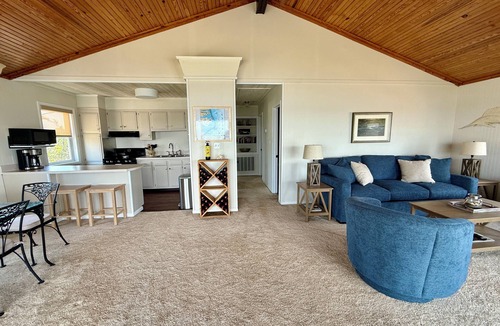 Hatteras Cottage | Sunset House: Prime Sound front location with boat dock. Amazing sunsets!