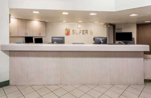 North Mountain Hotel | Super 8 by Wyndham Phoenix Metro North