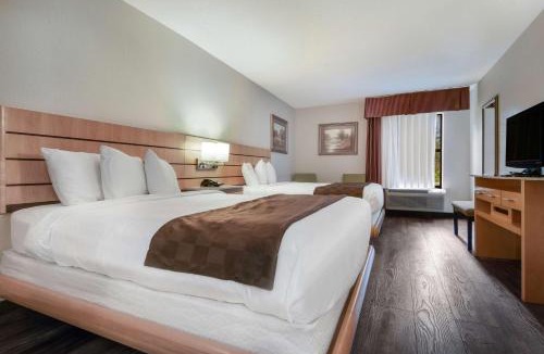 Tarboro Hotel | SureStay Plus by Best Western Tarboro-Kingsboro