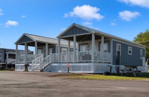 Holly Ridge House | Surf City Water view Home with Boat Ramp Access