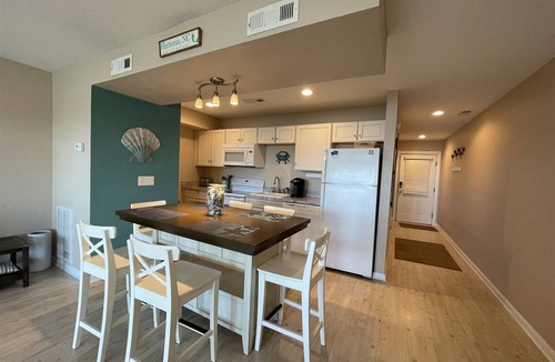Hatteras Condo | Sw 3 Finns Up 1 Bedroom Condo by RedAwning