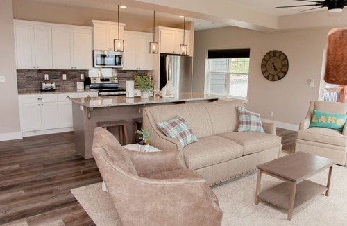 Table Rock House | Table Rock views, Indoor pool, private hot tub