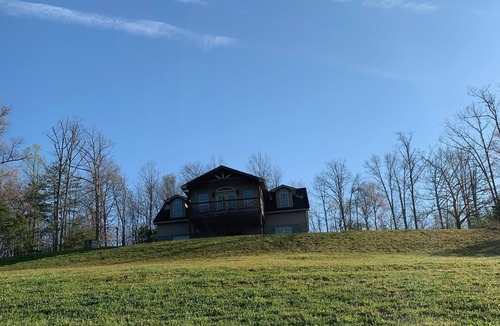 Eagan House | Tackett Creek Retreat B