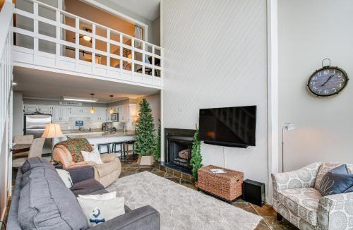 Counce House | Tennessee River Vacation Rental w/Deck + View!