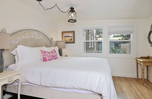 Tesuque Bed & Breakfast | Tesuque Outpost | Casita F | Top views in Santa Fe