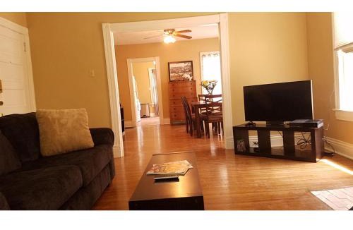 Crescent Hill Apartment | The B