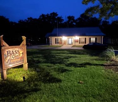 Alba House | The Bass Shack