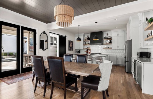 Sylvan Heights House | The Blue Note - Luxe Outdoor Retreat & Pool - Close to Downtown