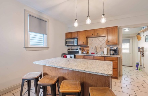 Germantown House | The Charles House Garden Patio & Vinyl Lounge