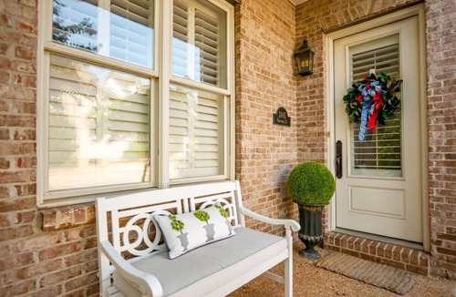 Oxford House | The Charleston by Apex Short Term Stays