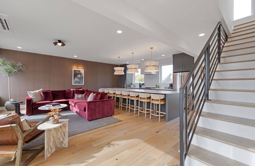 Chestnut Hill House | The Chestnut - Brand New Rooftop, Skyline Views