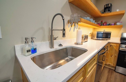 Elizabethtown House | The Elizabethtown Hideaway