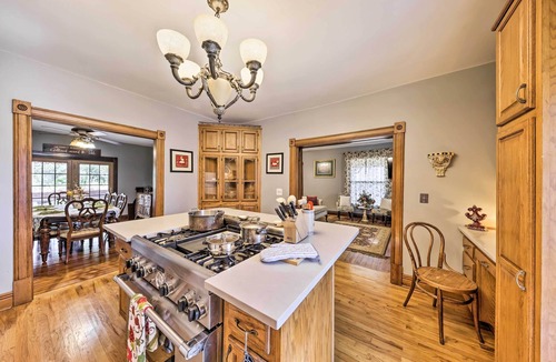 Waldron House | The Farmhouse (Unit B) at Deer Ridge Estate