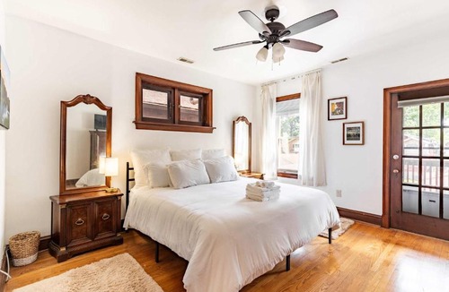 St. Louis House | The Fillmore House - Historic 2BR Near Carondelet
