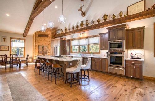 Blue Eye House | The Gathering Place