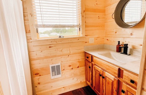 Bethany Cabin | The Gobbler Cabin - Hidden Acres Cabins