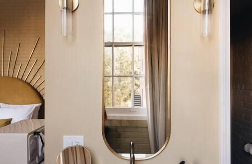 Tyler Park Hotel | The Golden Hour Suite 201 at The Bellwether Hotel