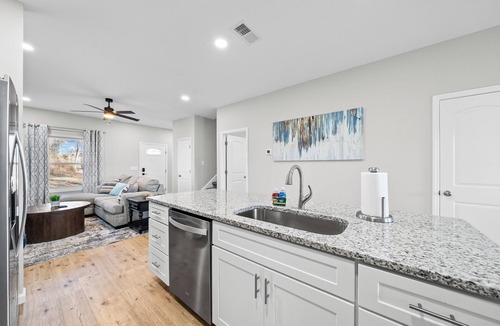 Clarksville Cottage | The Lookout