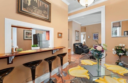 Old Louisville Condo | The Louisville Cottage | Prime Location | Near DT!