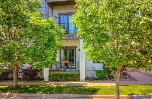 Eufaula Condo | The Niuk | Walk to Pool, Lake & Pizza