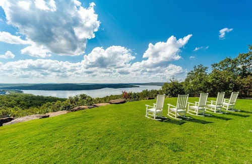 Eufaula Condo | The Niuk | Walk to Pool, Lake & Pizza
