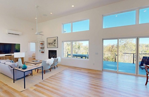 Young Harris House | The Perch | Poolside Modern Mountain Retreat