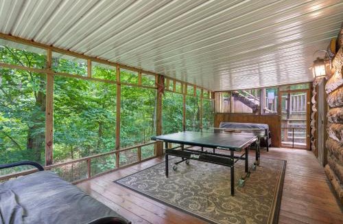 Blue Eye House | The Refuge