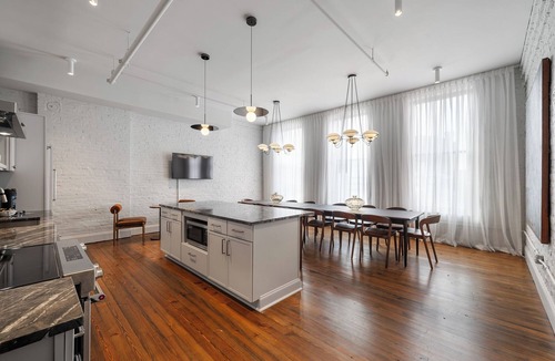 West Main Historic District Apartment | The Reserve on Main