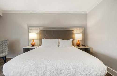 Hiawassee Hotel | The Ridges Resort on Lake Chatuge