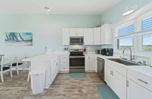 North Topsail Beach House | The Sail - Come Sail Away! Oceanfront Getaway!