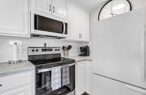McCutcheon Field House | The Salty Clover-A fully remodeled home with private neighborhood beach access!