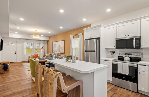 Benson House | The Signature Stay