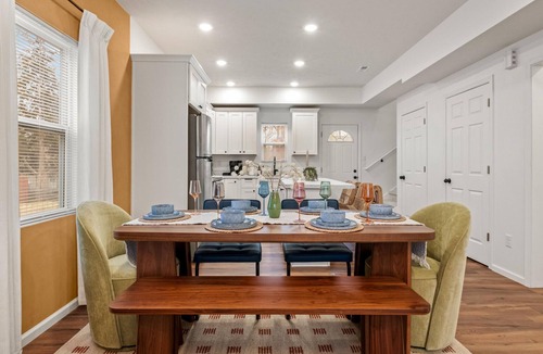 Benson House | The Signature Stay