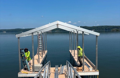 Cherokee House | The Suite Retreat Life is better at the lake!