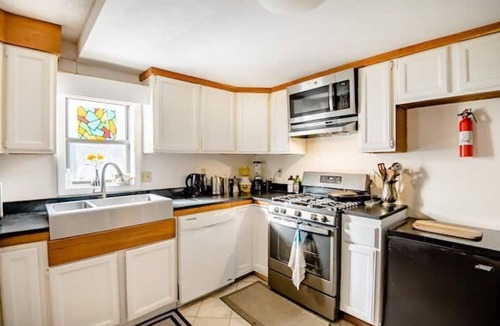 Ocracoke House | There’s a reason why Ocracoke is rated the best beach in America, come find out!