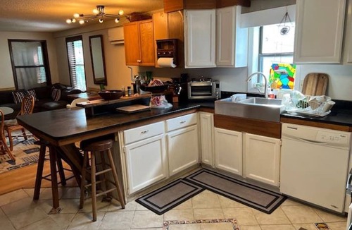 Ocracoke House | There’s a reason why Ocracoke is rated the best beach in America, come find out!