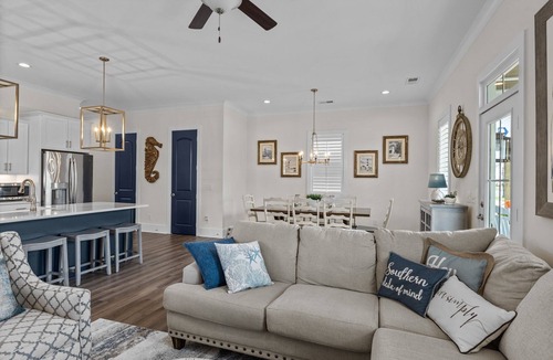 Morehead City House | Tidal Treasure 10% of for a 7-night booking! Bring your boat! Pet friendly!