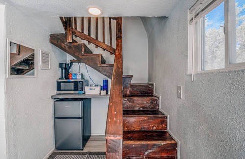 Ruidoso Apartment | Tiny Home with a Huge View
