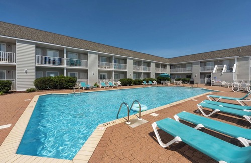 Hatteras Apartment | Toes In The Water at Villas of Hatteras Landing - 1 Bedroom Near-Beach Condos with Pool Access!