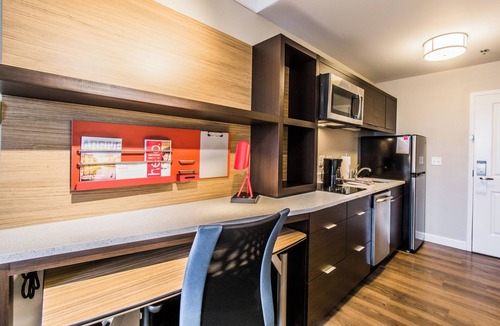 Newburgh Hotel | Towneplace Suites by Marriott Evansville Newburgh