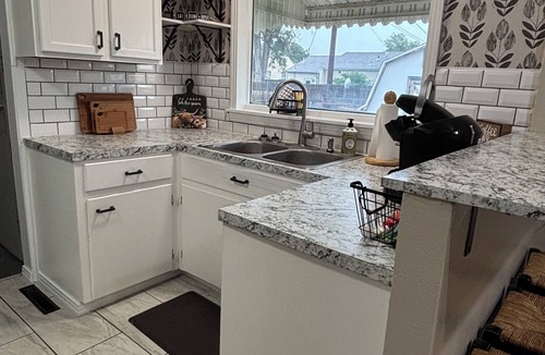 Scott City House | Tranquil 2-bedroom house in a great location in Scott City