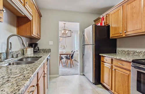 Overland Park House | Travel-Ready Home, Safe Area, Easy Stadium Drive