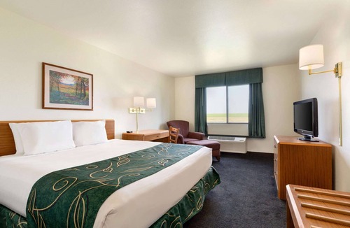 Sharon Springs Hotel | Travelodge by Wyndham Sharon Springs
