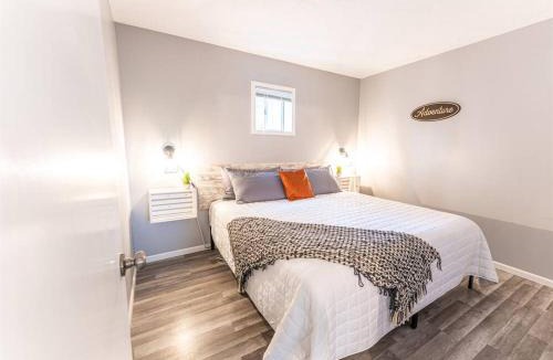 Indian Point Villa | Tribesman #23 Newly Renovated, Near Silver Dollar City